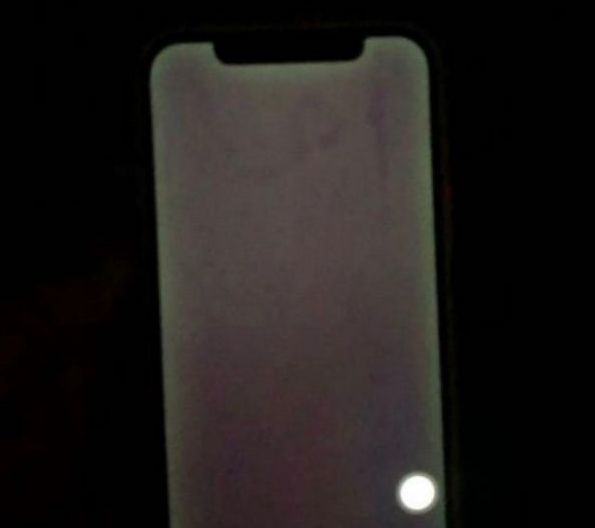 乐山苹果手机维修分享iOS 14.3 beta 2 有没有解决绿屏bug 